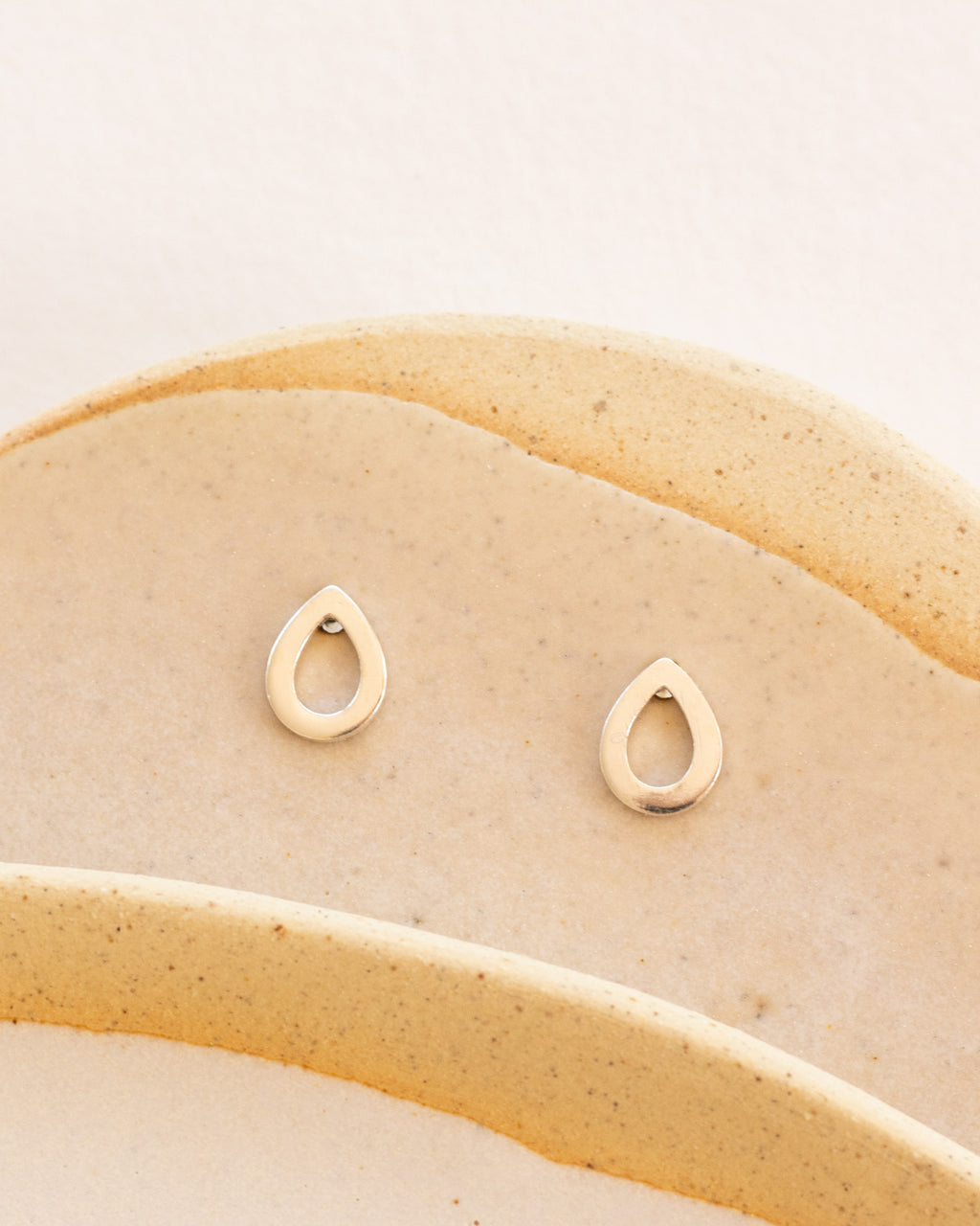Pendientes Evania