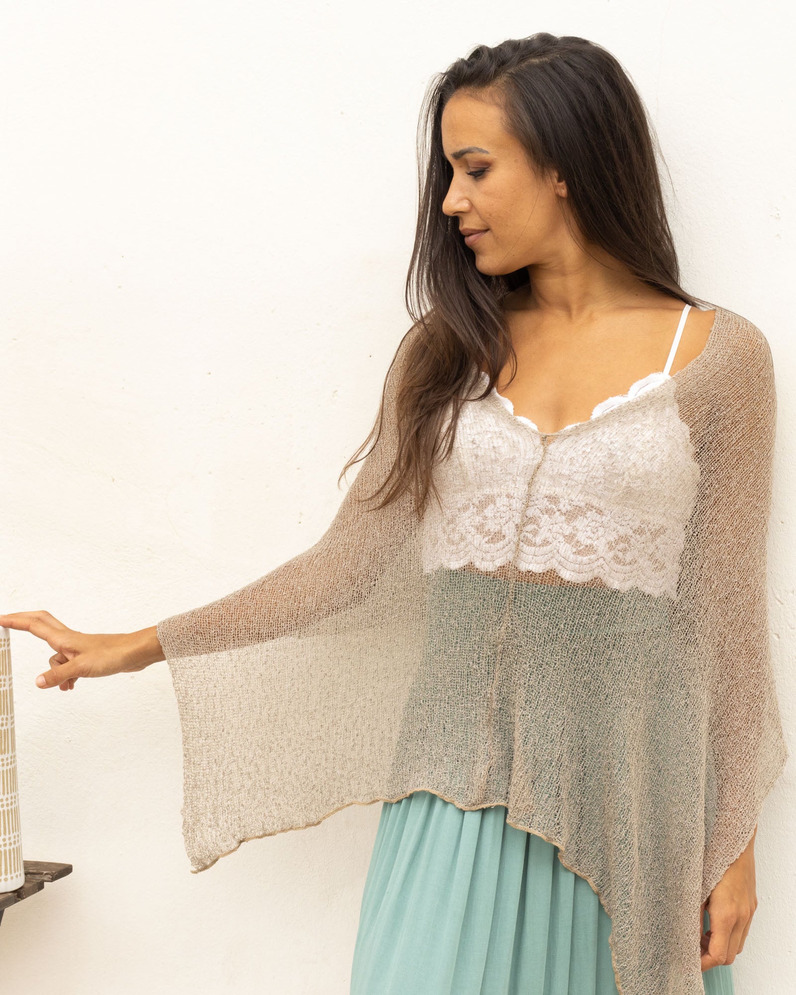 Ponchito versátil beige