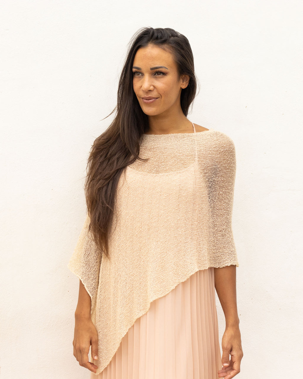 Ponchito versátil crema