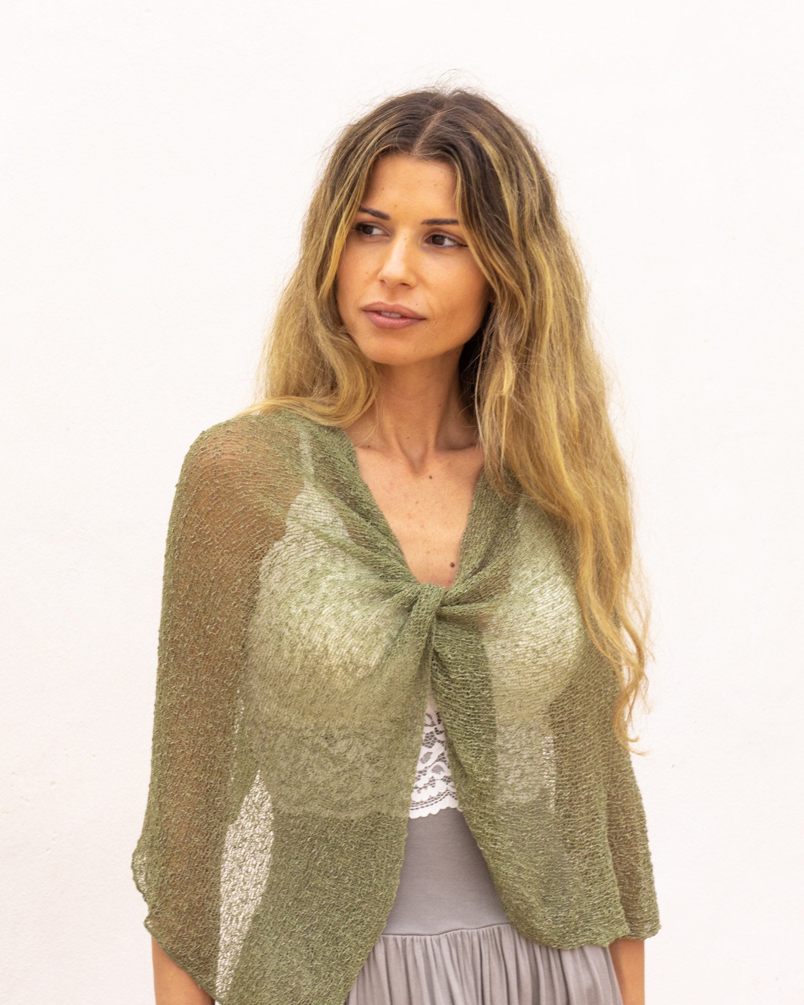 Ponchito versátil verde musgo