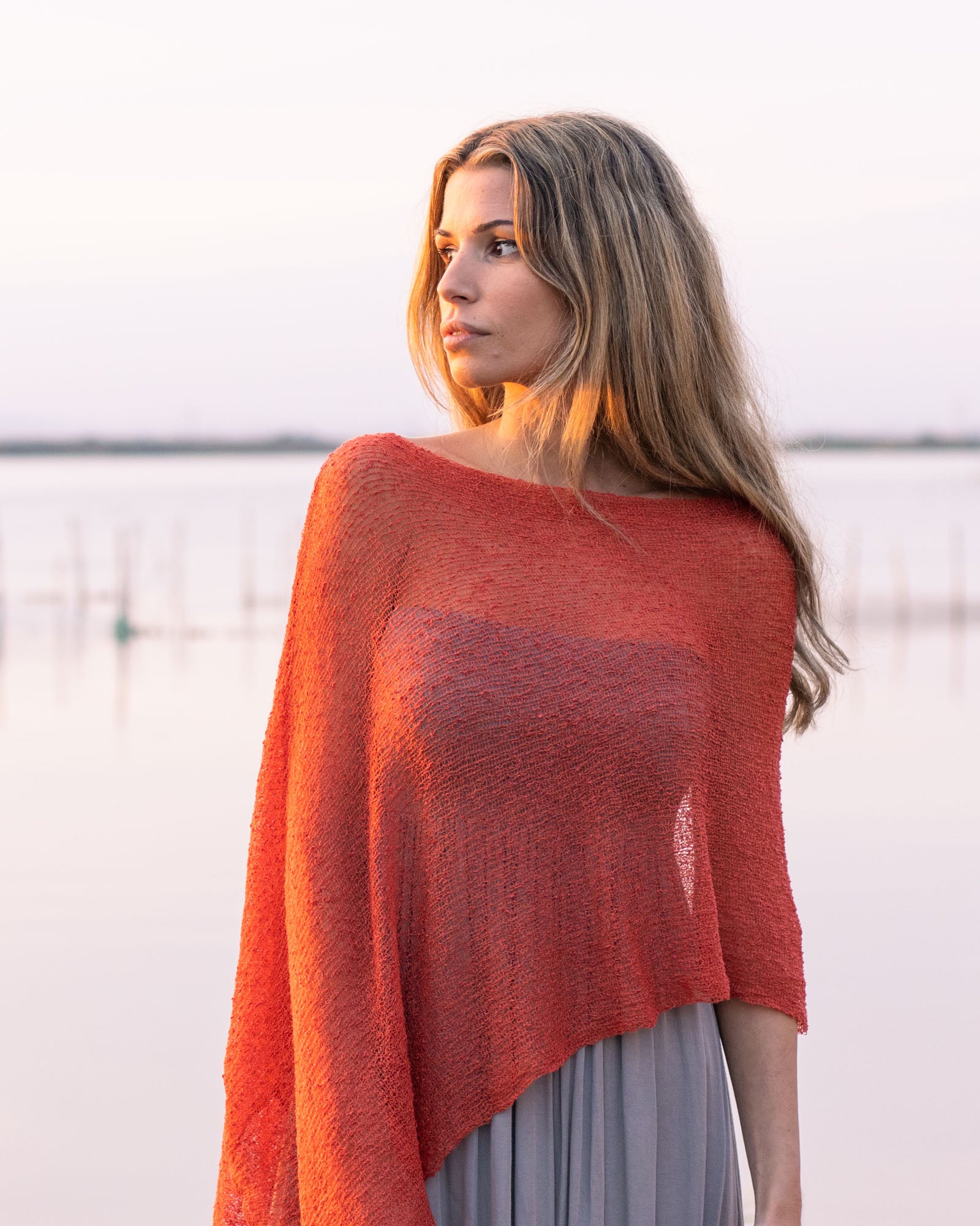 Ponchito versátil naranja