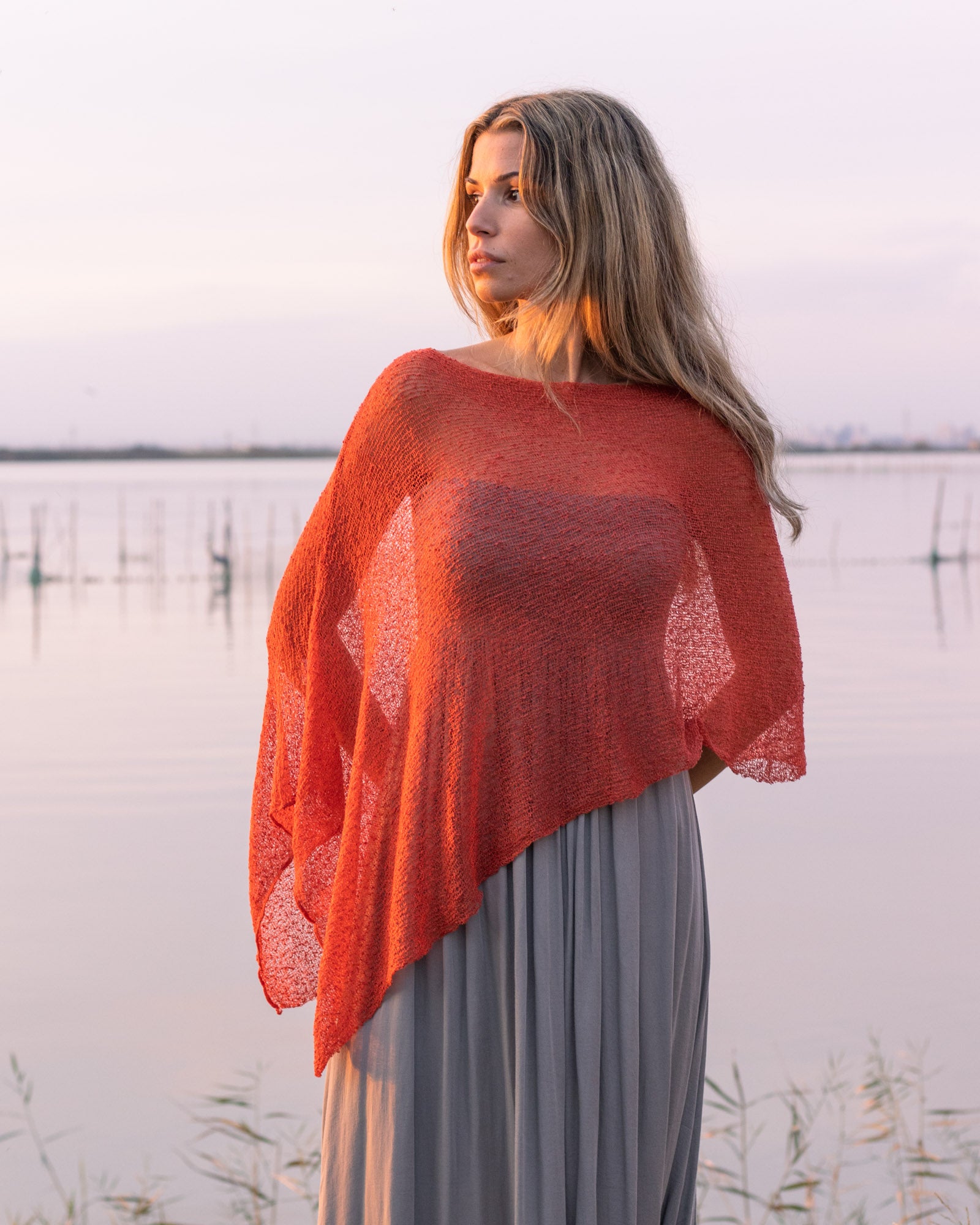 Ponchito versátil naranja