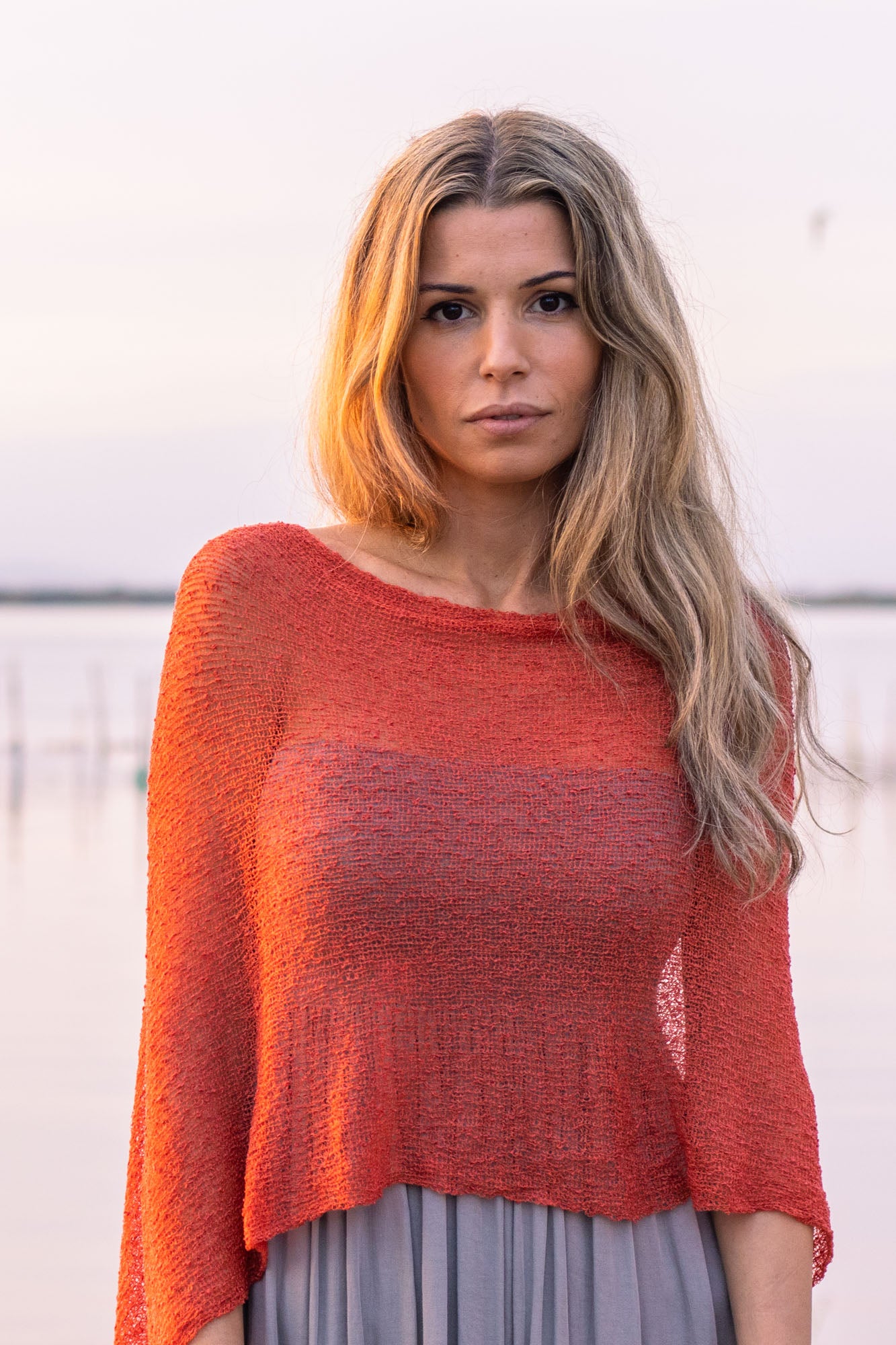 Ponchito versátil naranja