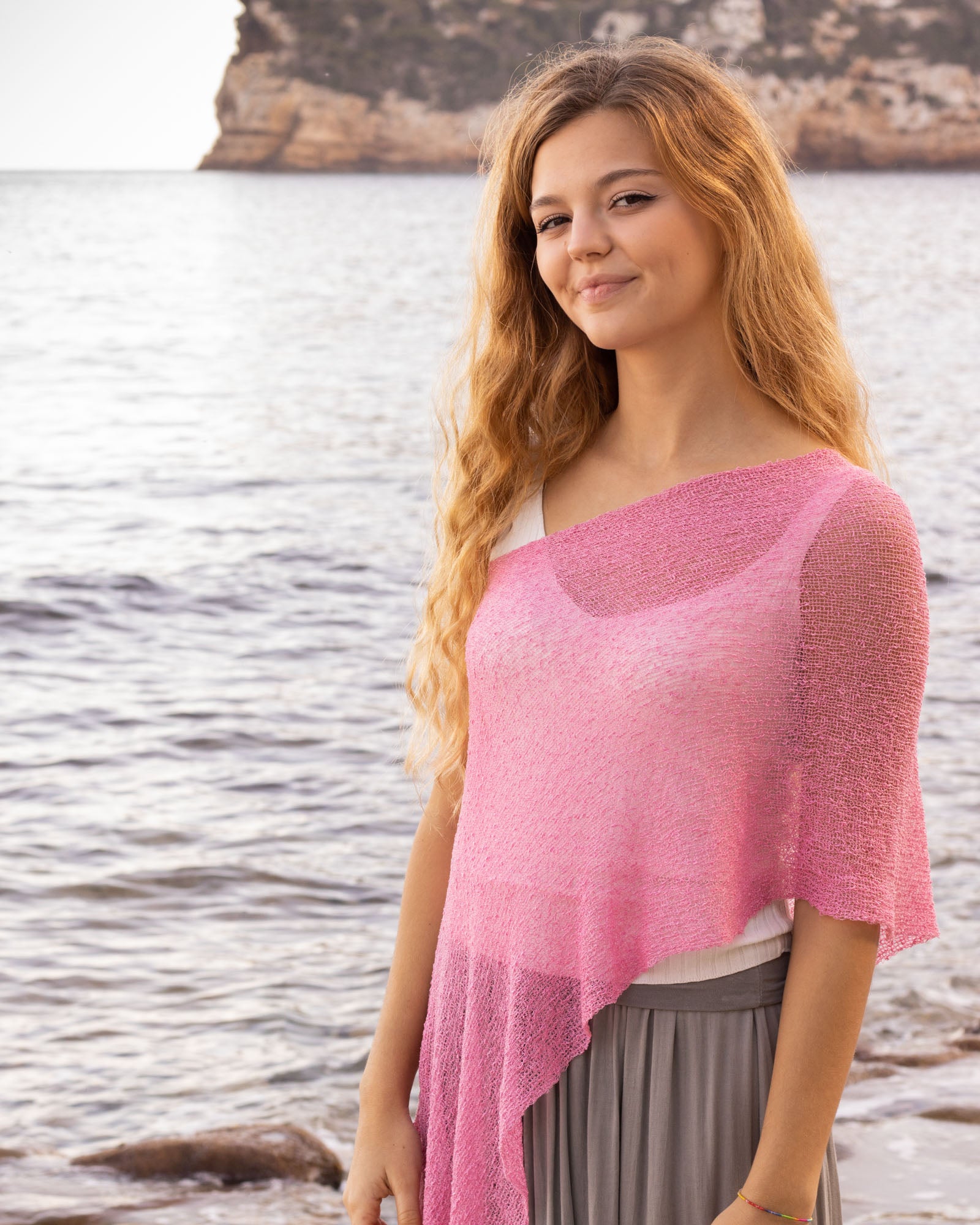 Ponchito versátil rosa sandía